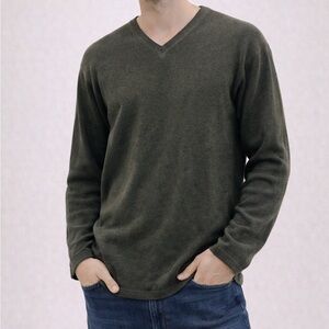 Geoffrey Beene Green Cotton V Cut Long Sleeve Large